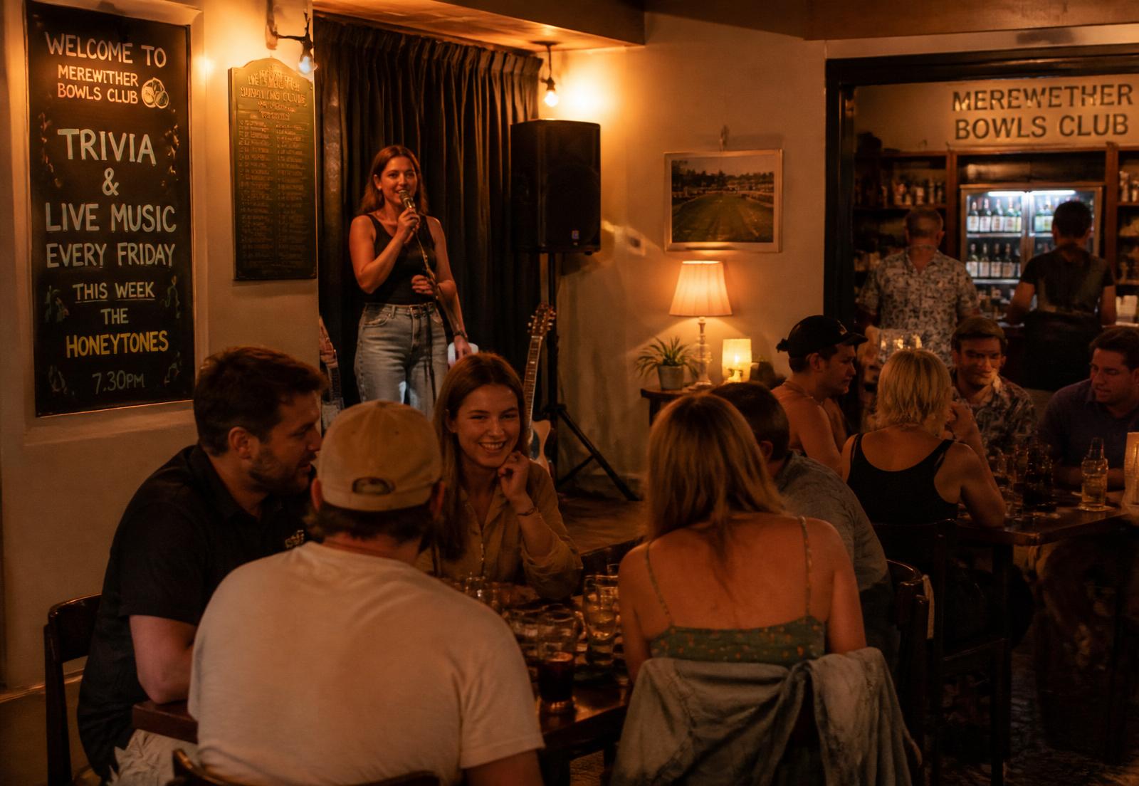 Trivia & Live Music